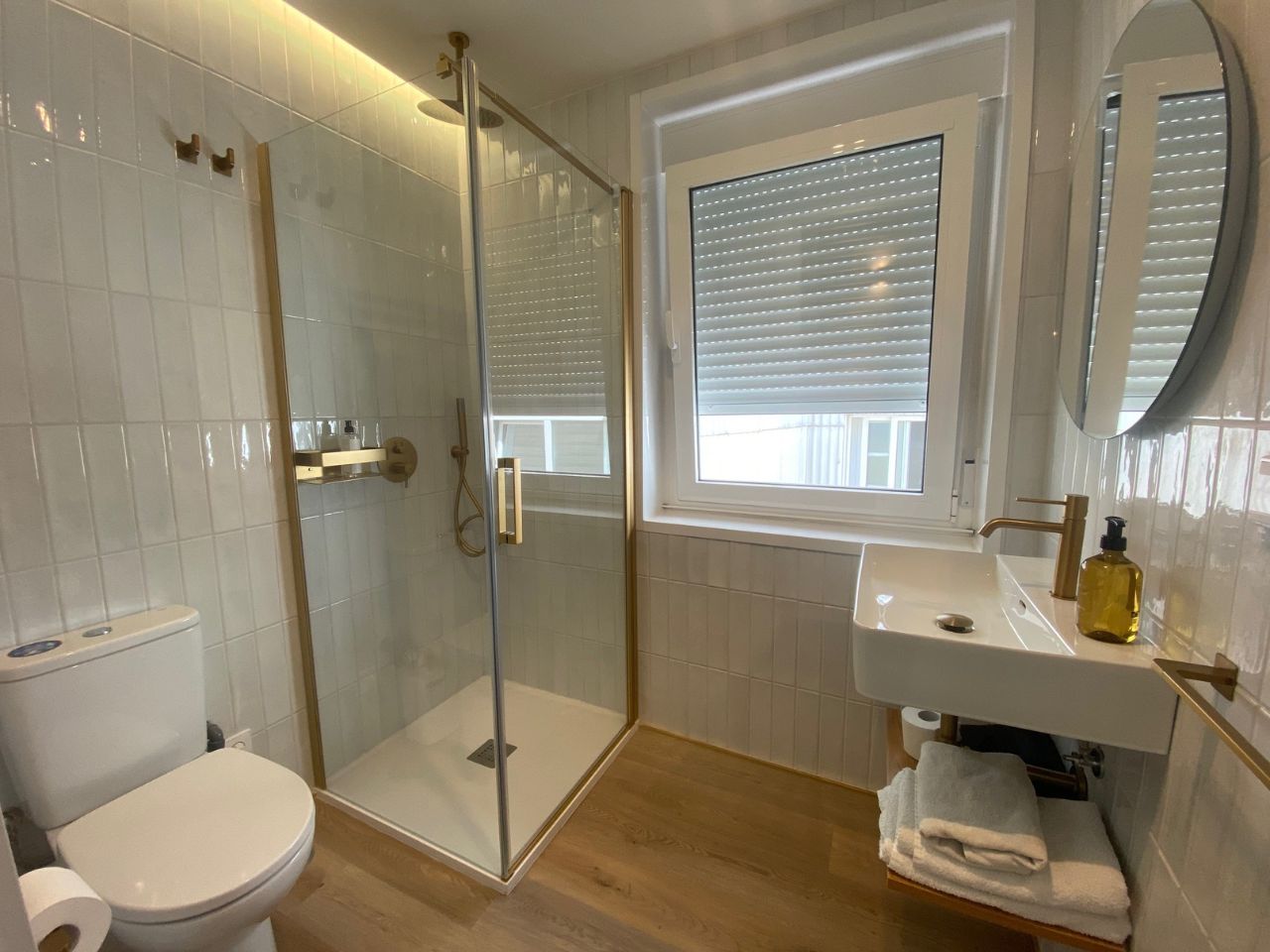 Habitación doble con baño privado